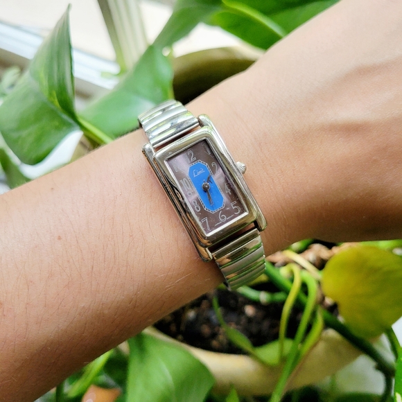 Vintage Limit Silver & Blue Stretch Watch - Picture 5 of 8